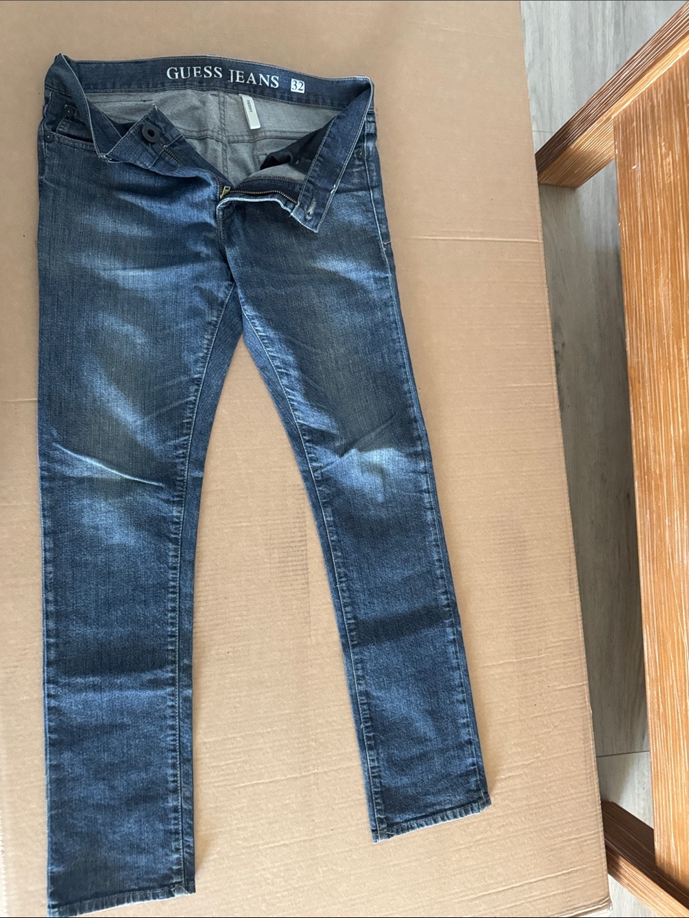 GUESS Women’s Skinny Jeans in Dark Blue Wash
